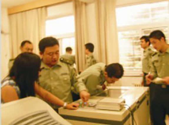 軍代表到我公司軍檢